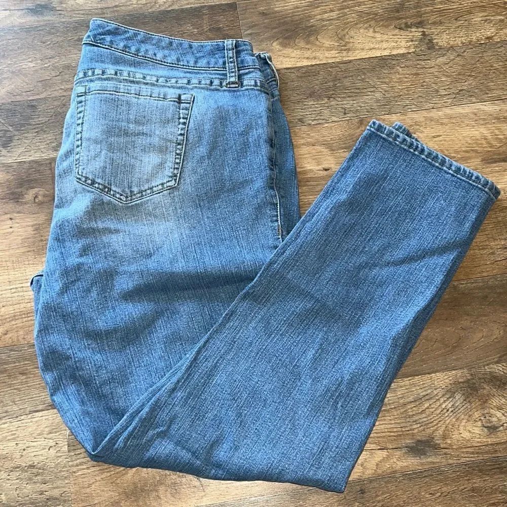 Torrid distressed jeans